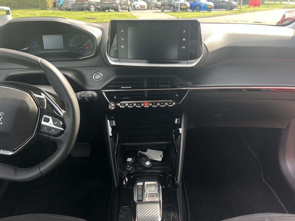 Peugeot 208 ev 50kwh 136pk active pack | navigatie | bluetooth | parkeersen