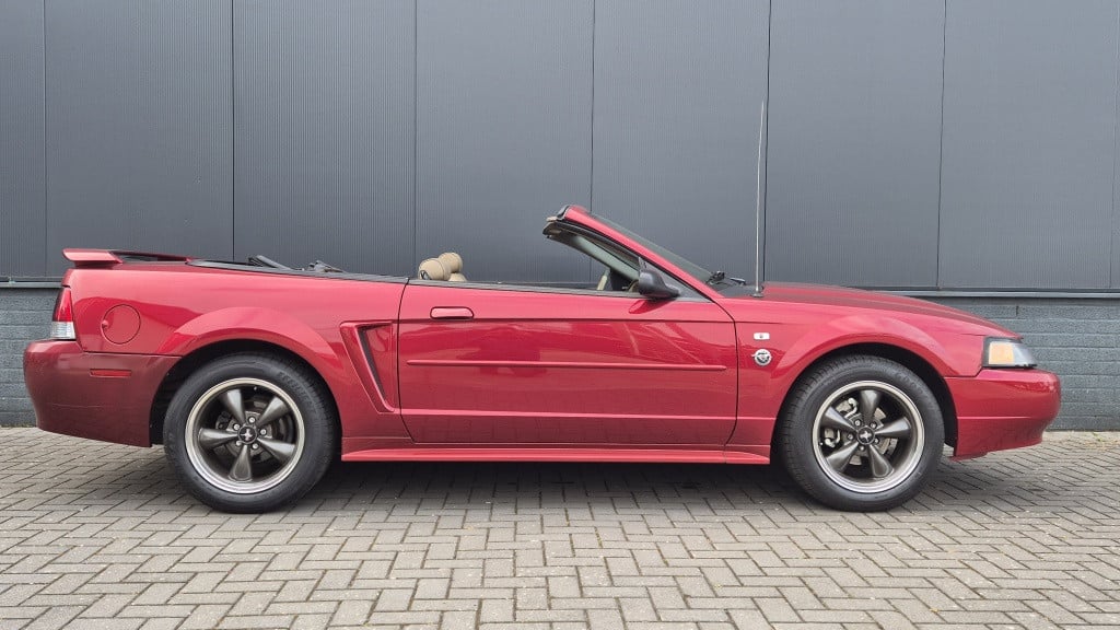 Ford Mustang convertible 40th anniversary 4.0 v6 automatic*cruise*airco*ele