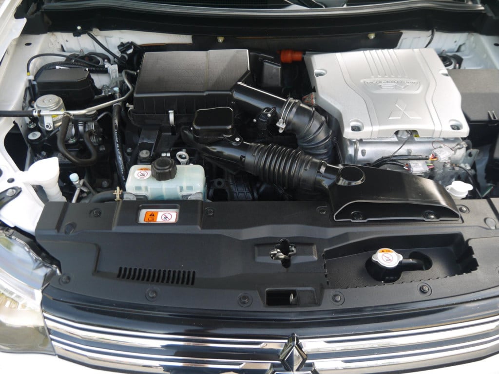 Mitsubishi Outlander 2.0 phev instyle 4wd
