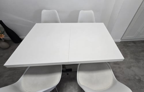 Eettafel + stoelen