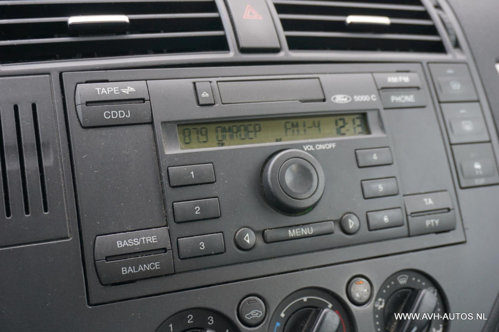 Ford C-max focus 1.8-16v ghia