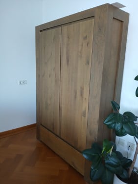 Fraaie eikenhouten kast o.a geschikt als  boekenkast en voor administratie
