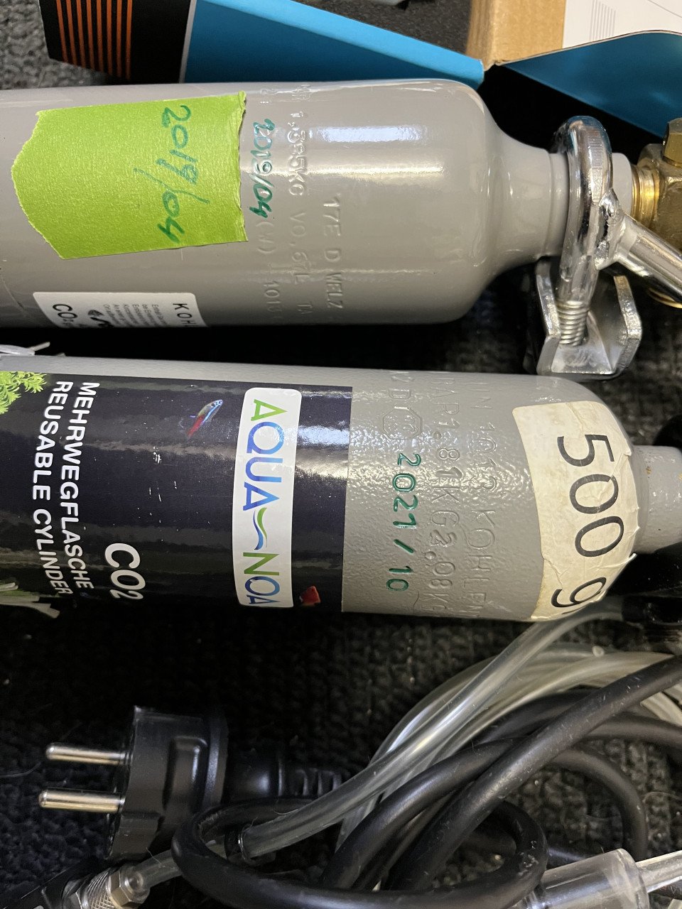 Te koop CO2 flessen 500 gram.