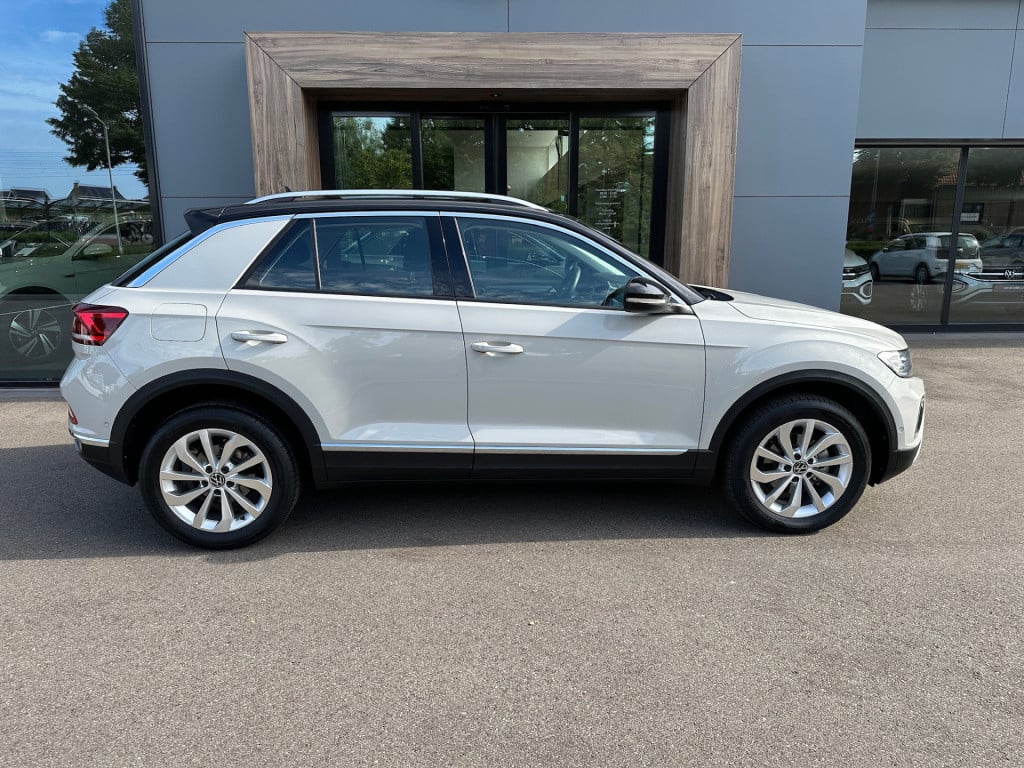 Volkswagen T-roc 1.5 tsi 150pk dsg style | camera | dode hoek | carplay | k