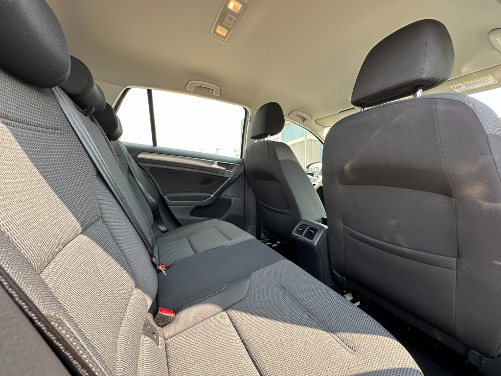 Volkswagen Golf 1.2 tsi comfortline trekhaak 1e eigenaar pdc