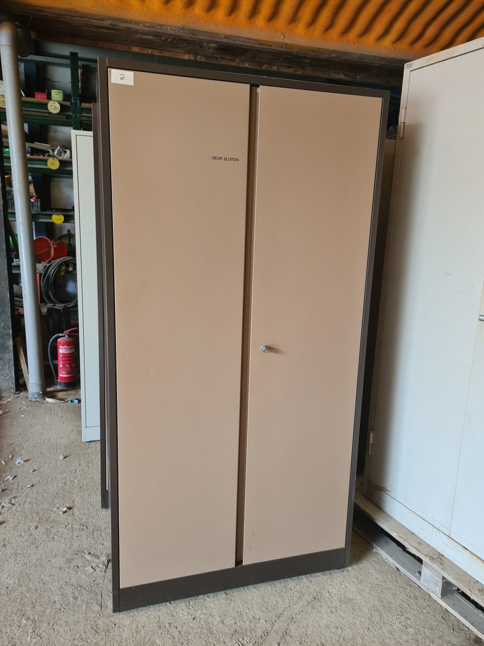Archiefkast magazijn werkplaatskast kantoor ahrend  lockerkast