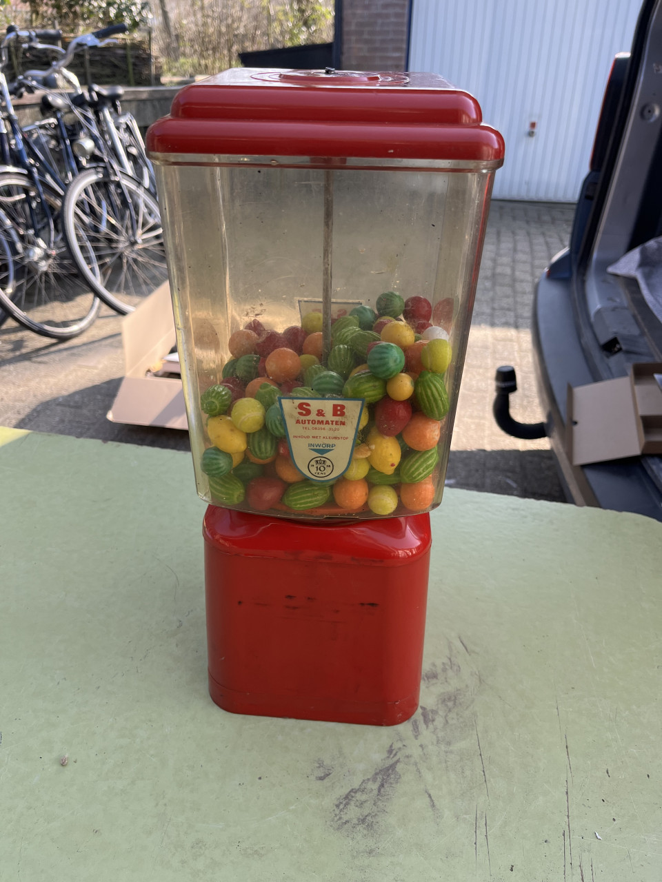 Kauwgomballen automaat S & B