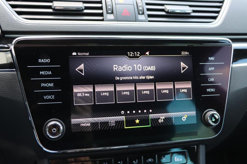 Skoda Superb combi 1.4 tsi iv laurin & klement 218pk dsg6