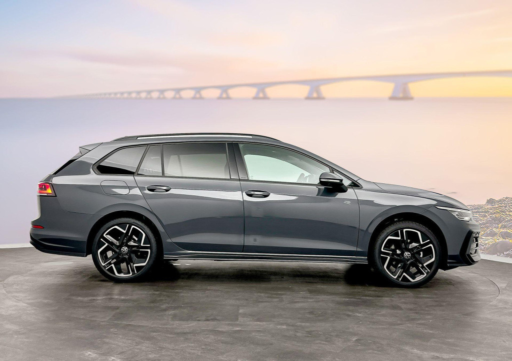Volkswagen Golf variant r-line-edition 1.5 etsi 85 kw / 116 pk variant 7 v