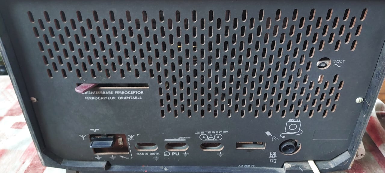 Aristona Radio
