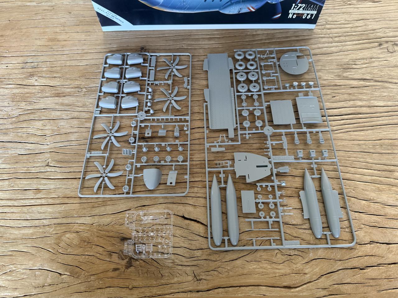 Italeri bouwdoos C-130J Hercules II vliegtuig (NIEUW)
