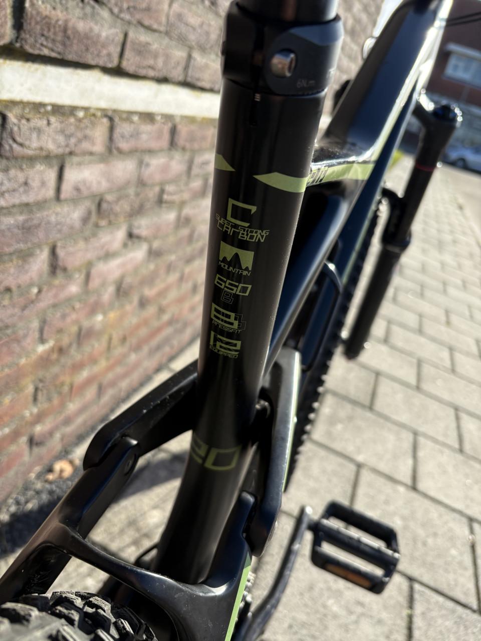 Radon slide 160 maat L