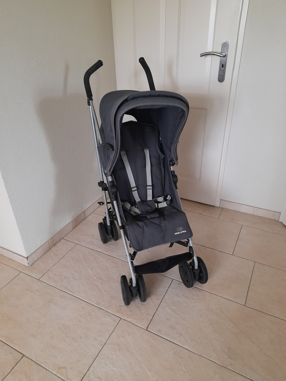 Koelstra buggy ( in goede nette staat )