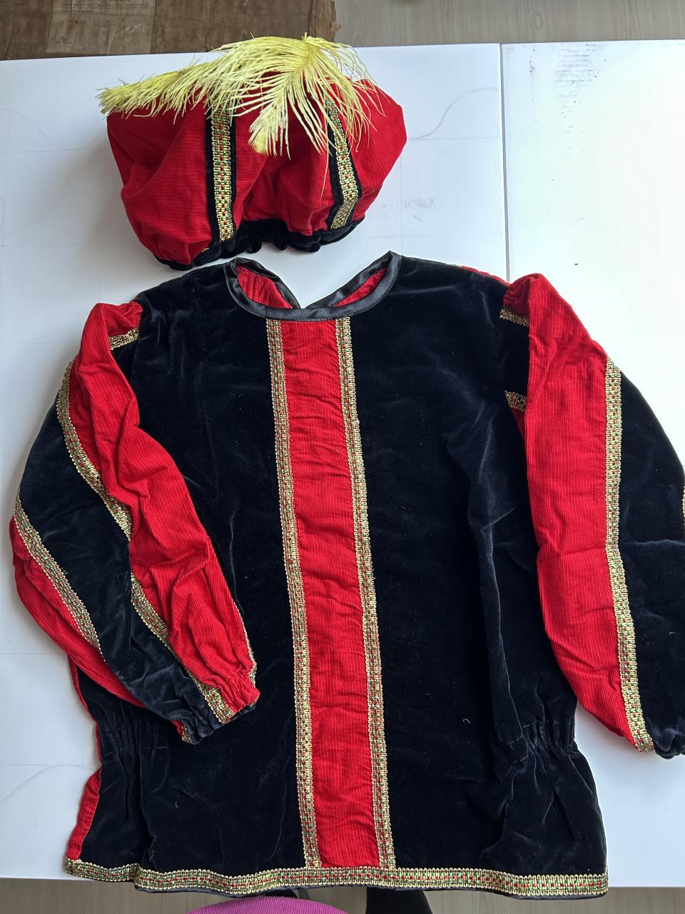 Prachtig PIETEN PAK voor kind.