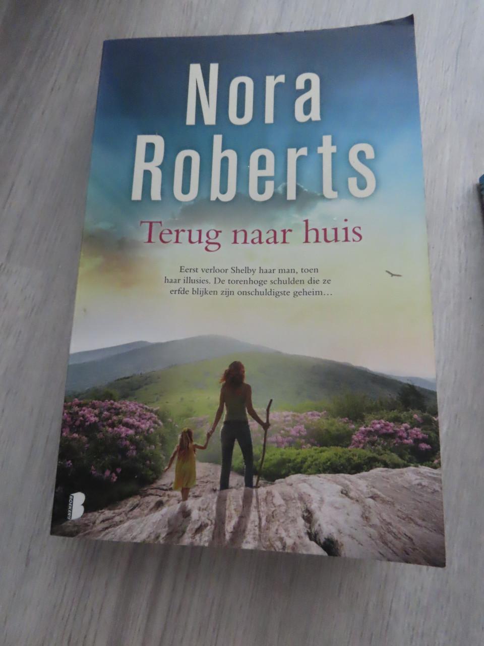 Diverse boeken Nora Roberts