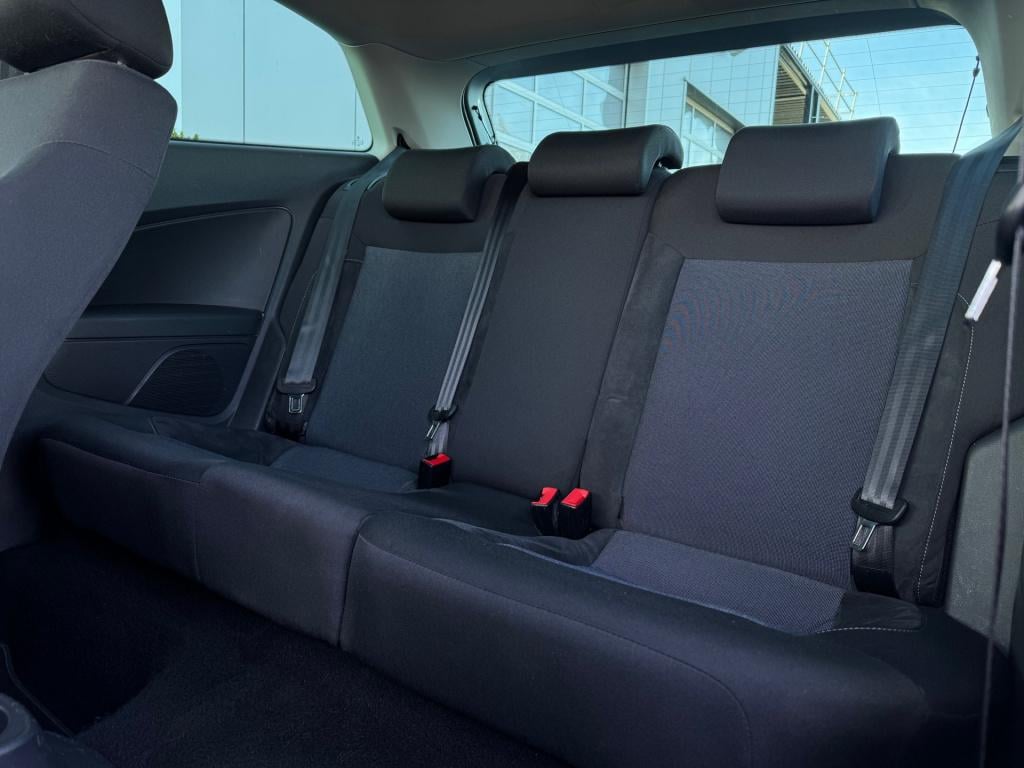 Volkswagen Polo 1.4-16v style * cruise control * panoramadak * carplay