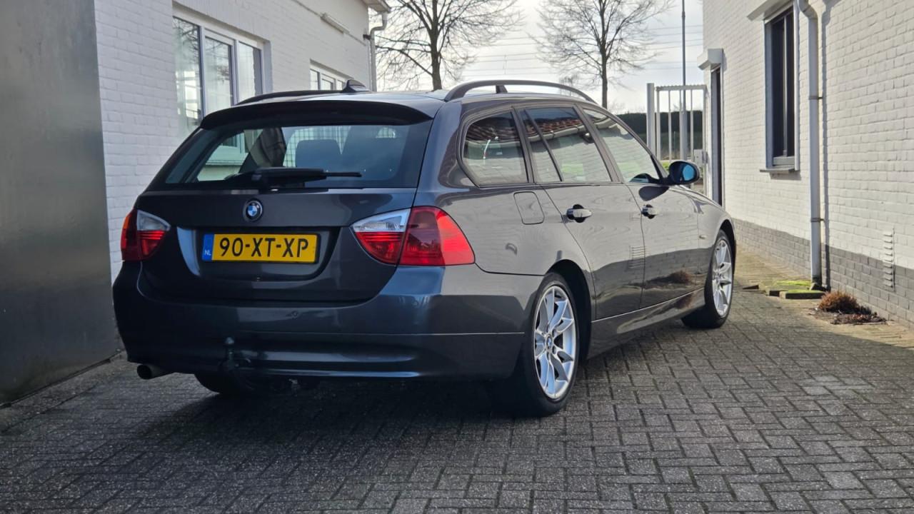 320i High Executive | 183.556 | Climat Control  Panoramadak | Stoelverwarm