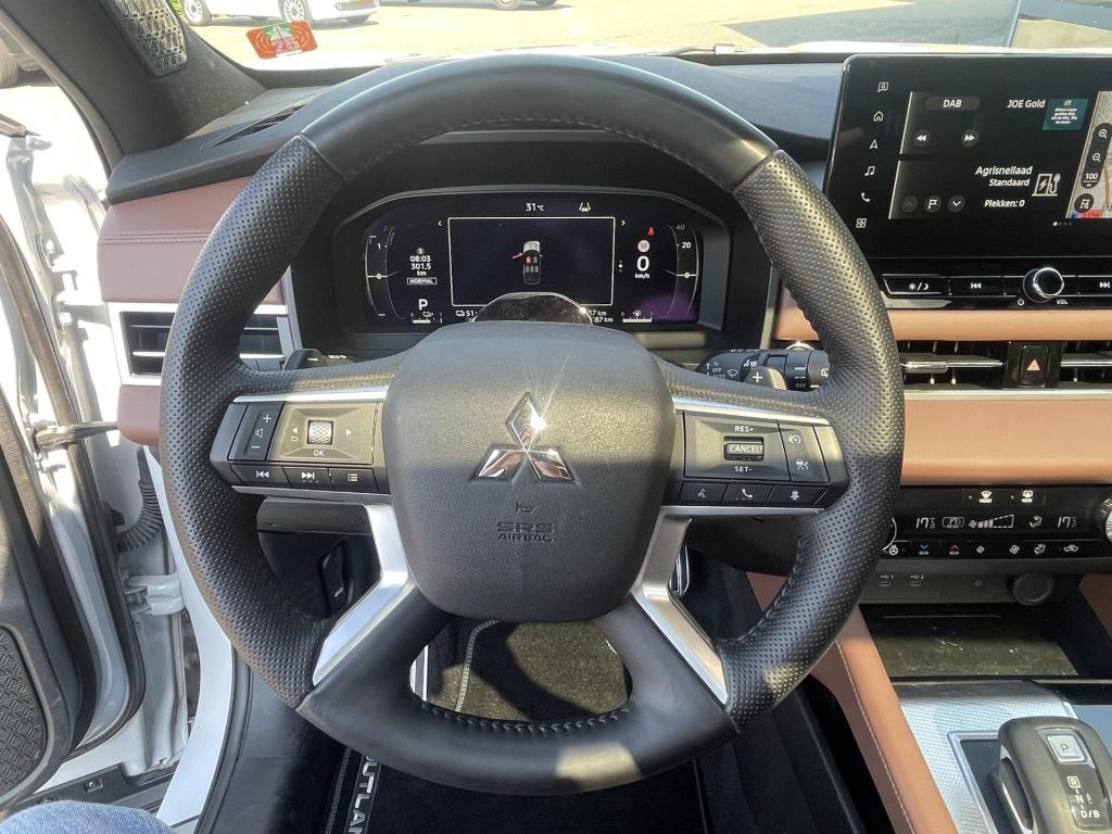 Mitsubishi Outlander 2.4 phev instyle+ | full option |trekhaak