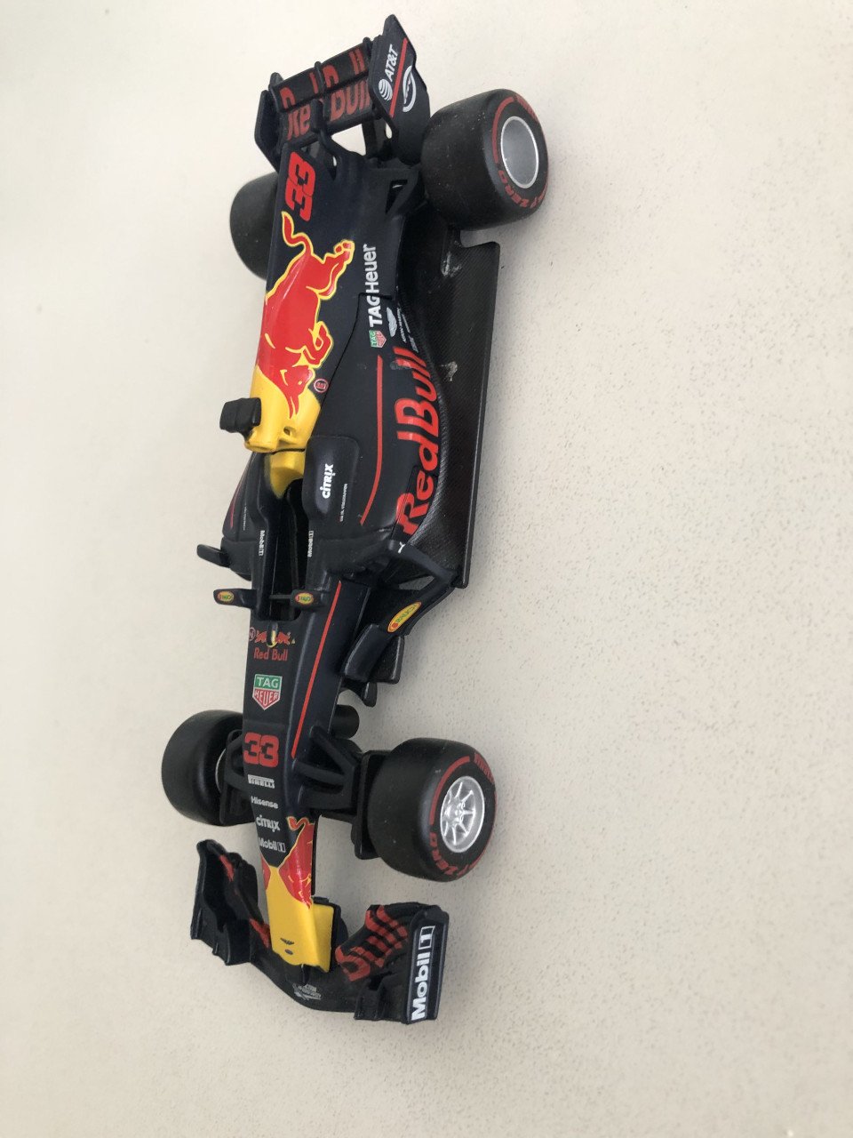 F 1 Race auto RedBull miniatuur RB 13; Max Verstappen