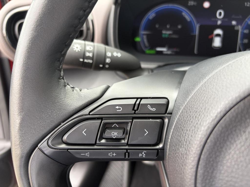 Toyota Yaris Cross 1.5 hybrid 130 executive automaat|trekhaak|mooie complet