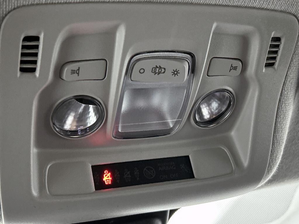 Citroen C3 82 pk shine | rijklaar | trekhaak | parkeersensoren | apple carp