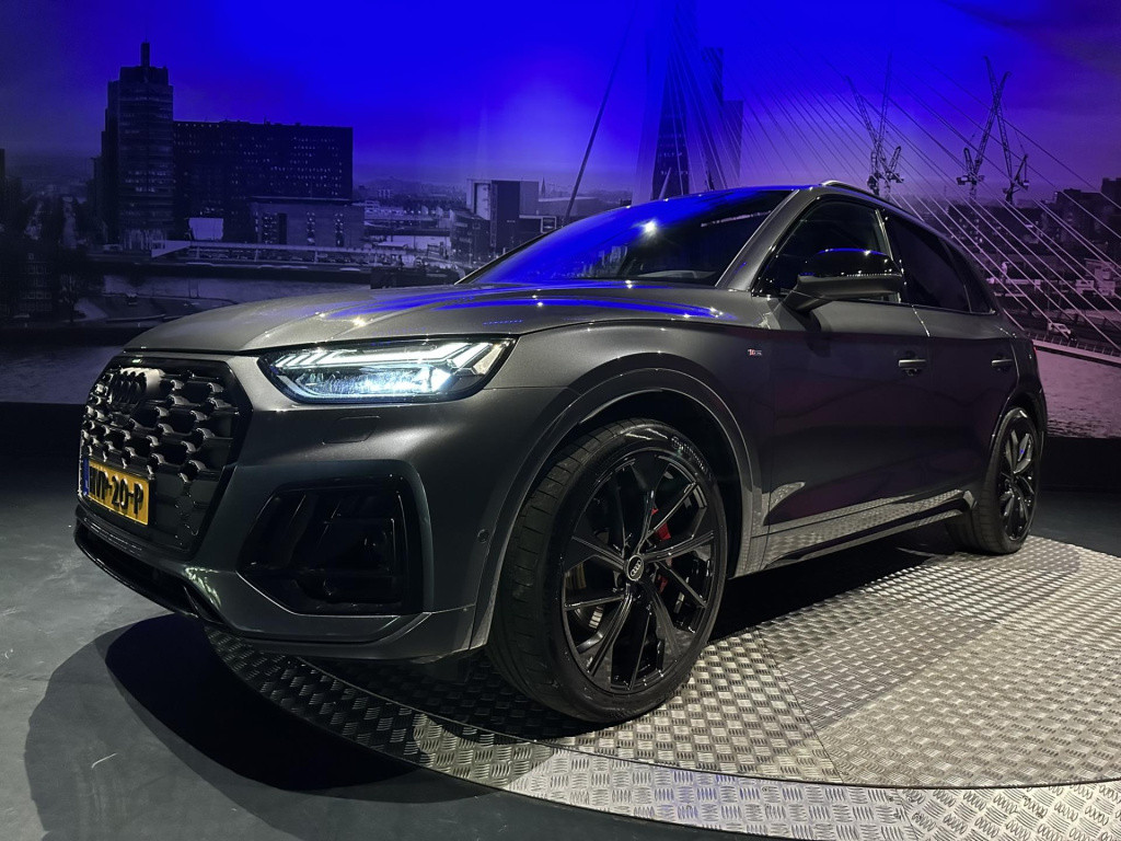 Audi Q5 55 tfsi e quattro competition *luchtvering*hud*pano*b&o*