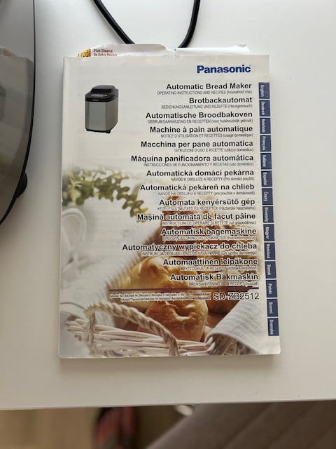 Broodbakmachine Panasonic SD-ZB2512