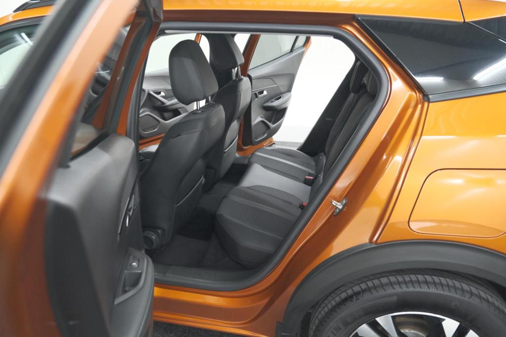 Peugeot E-2008 ev allure pack 50 kwh | 3 fase laadfunctie | parkeersensoren