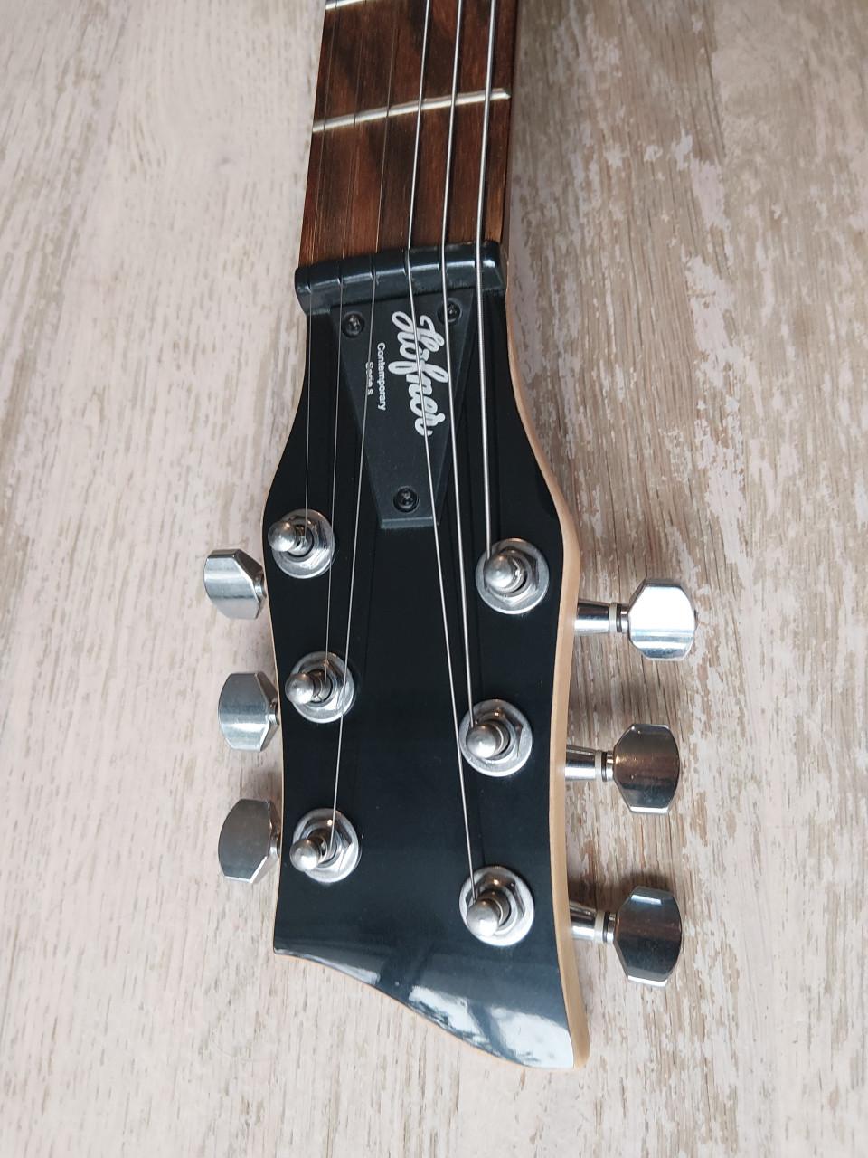 Hofner reisgitaar in heel goede staat