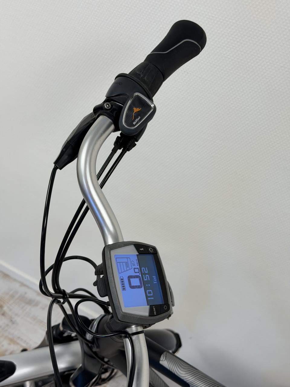 Gazelle Orange-C330 Elektrische E-bike met Bosch middenmotor