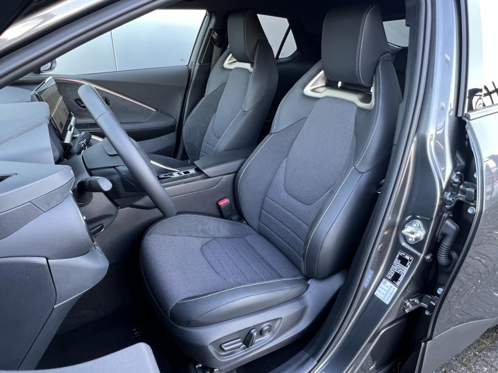 Toyota C-hr 2.0 phev 220 exec