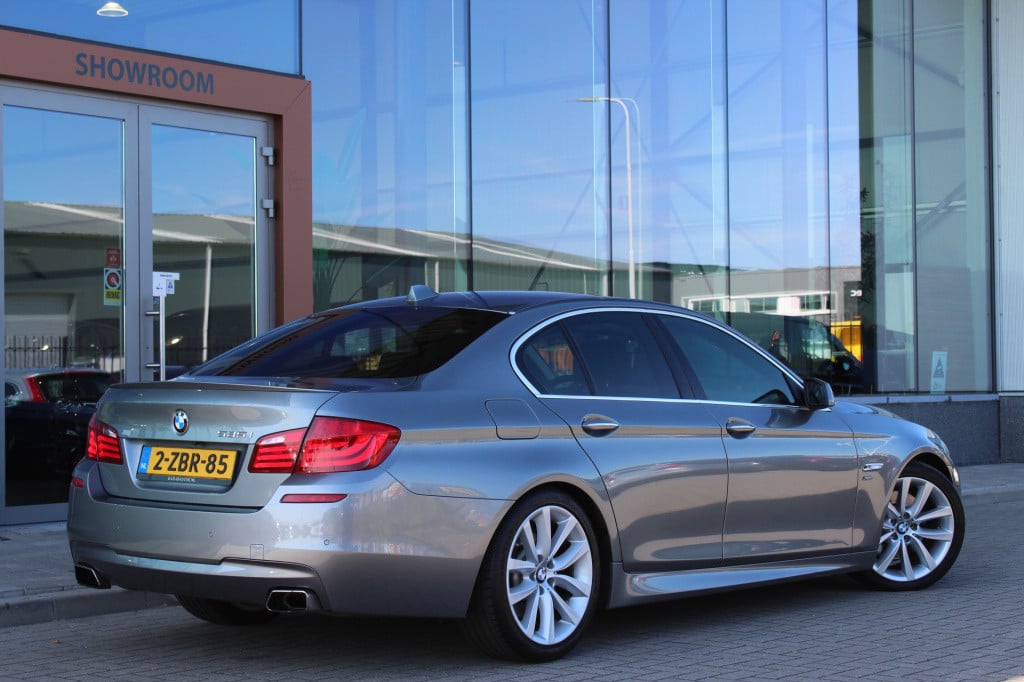 BMW 5 Serie 535xi high executive | m pakket | schuifdak | leder |