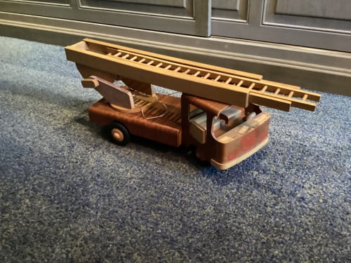 Houten speelgoed ladderwagen
