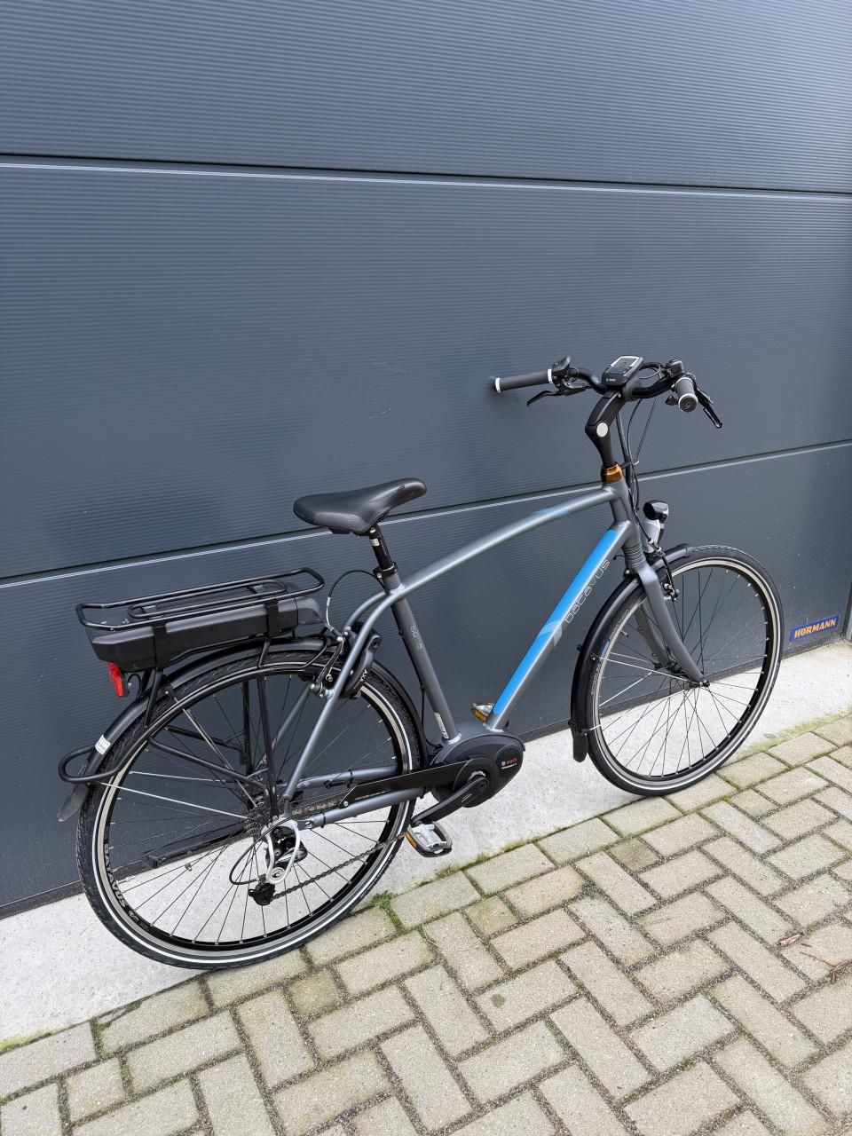 Batavus Sella middenmoter elektrische fiets 400WH