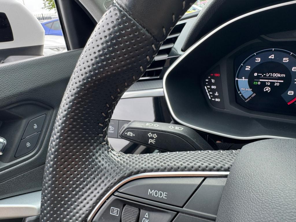 Audi Q3 35 tfsi advanced * matrix led * keyless * stoelverwarming * virtual