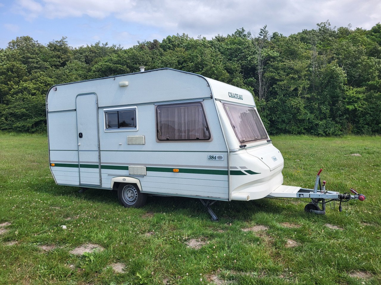 Chateau Chiara caravan 384C 1998