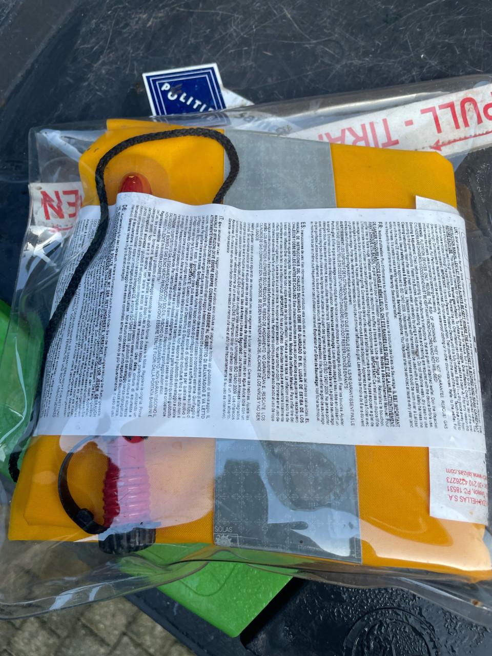 Band en 2 reddingsvesten