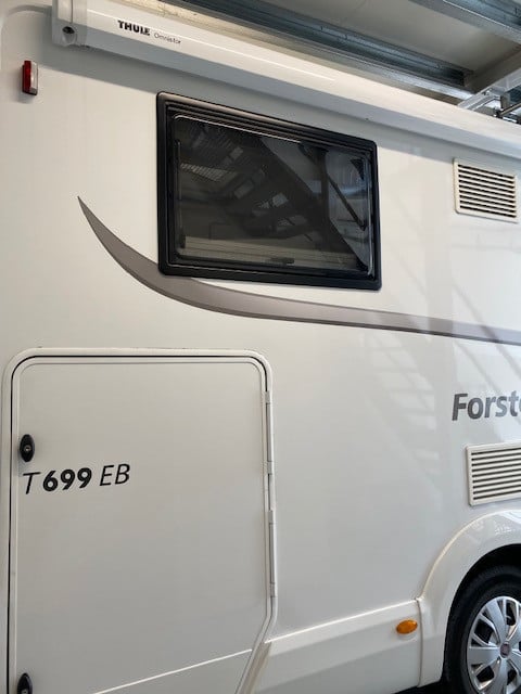 Euromobil Forster T699EB