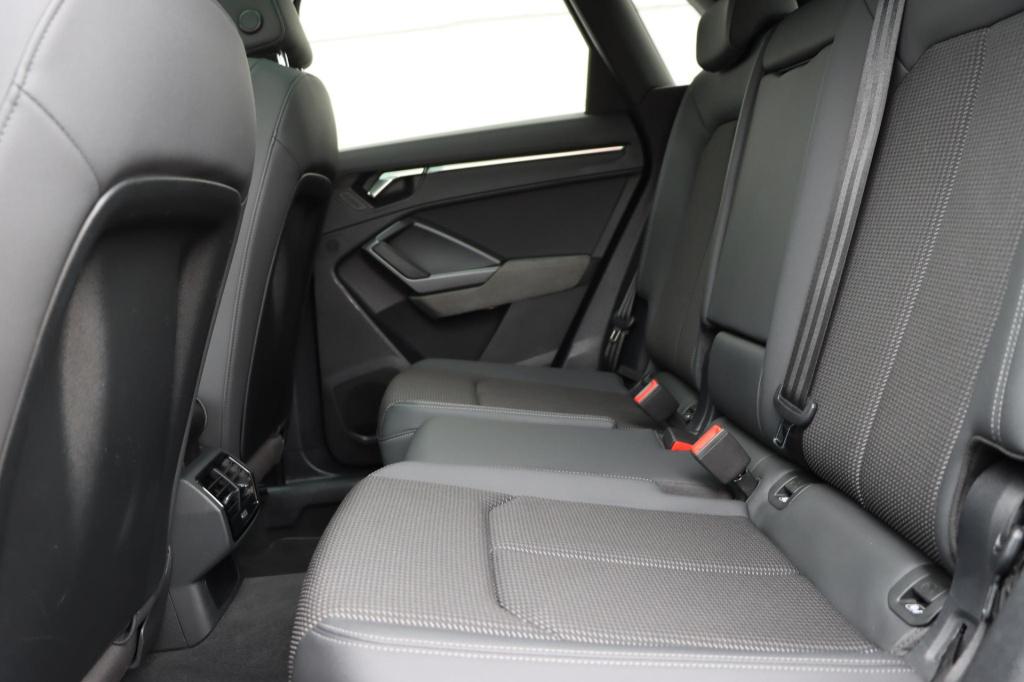 Audi Q3 35 tfsi s-line edition 150pk s-tronic