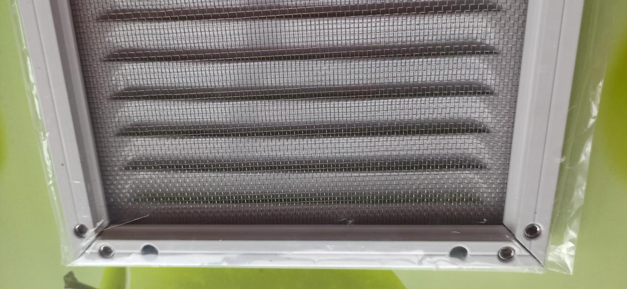 Renson opbouw schoepenrooster 150x150 mm met INOX muggengaas - wit