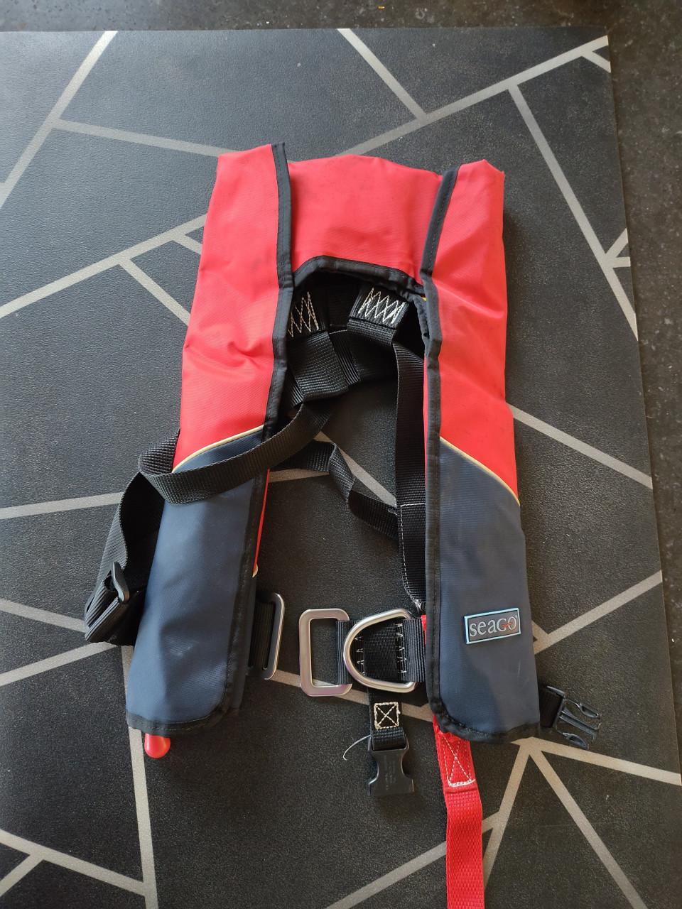 Kinder opblaasbaar reddingsvest 20-40kg. 150N.