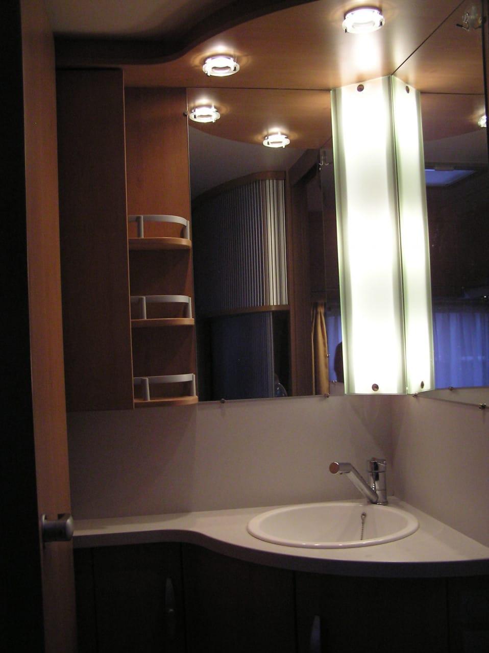 Caravan Knaus Südwind tandemasser uit 2007
