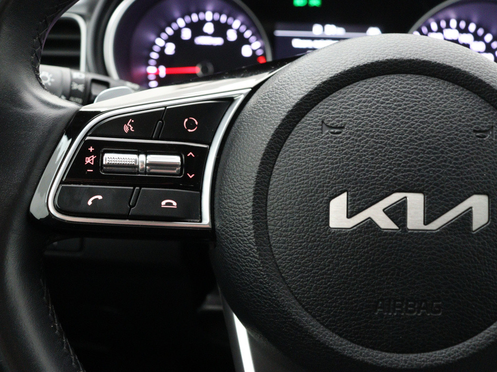 Kia Xceed 1.5 t-gdi mhev dynamicline limited | navigatie | achteruitrijcame