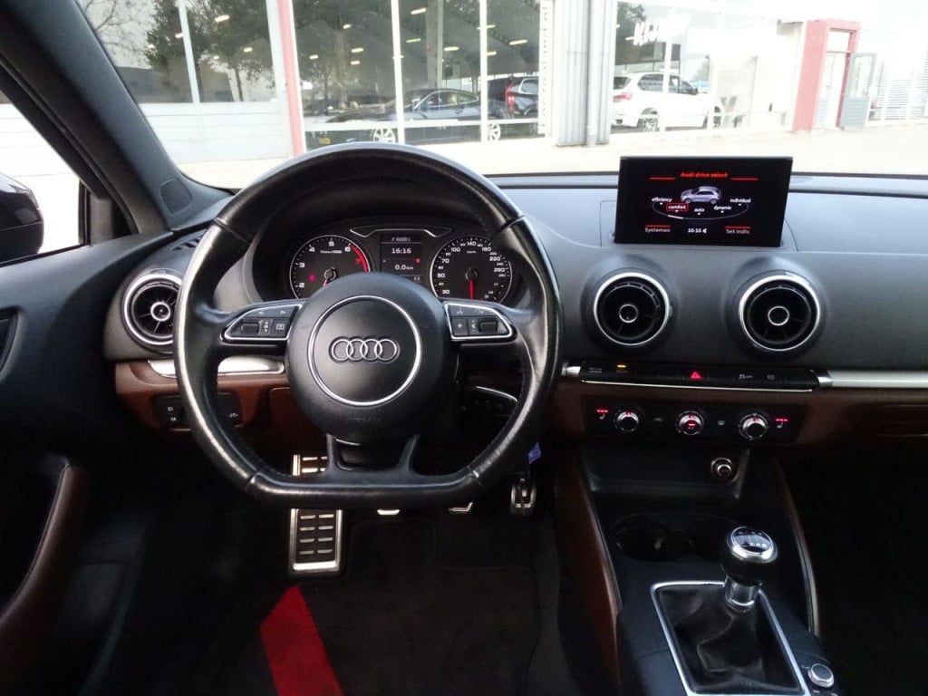 Audi A3 1.4 tfsi ambition pro line plus | pano | leder | stoelverwarming