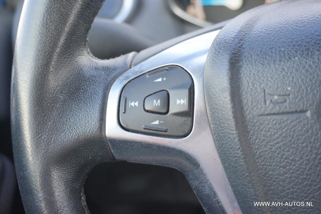 Ford Fiesta 1.0 style