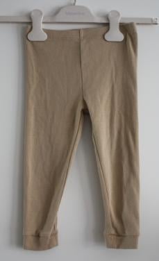 Beige ribbroek maat 92