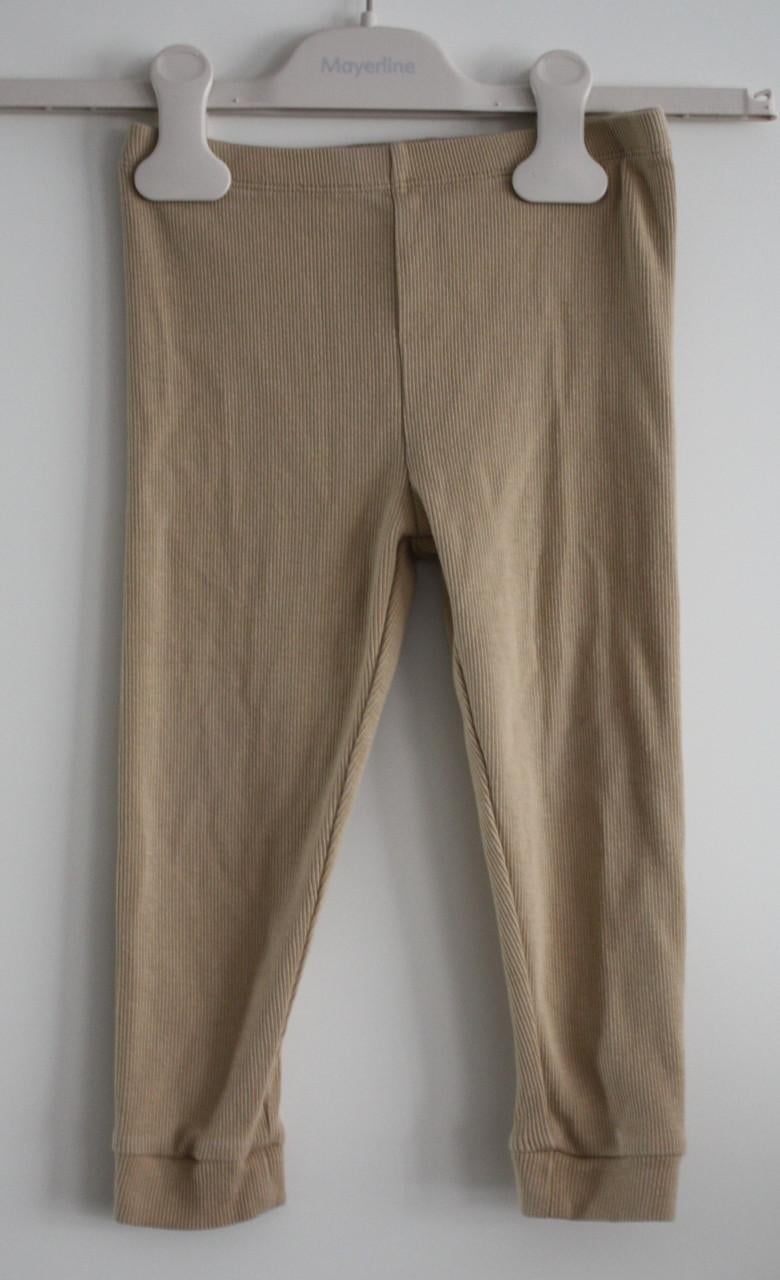 Beige ribbroek maat 92