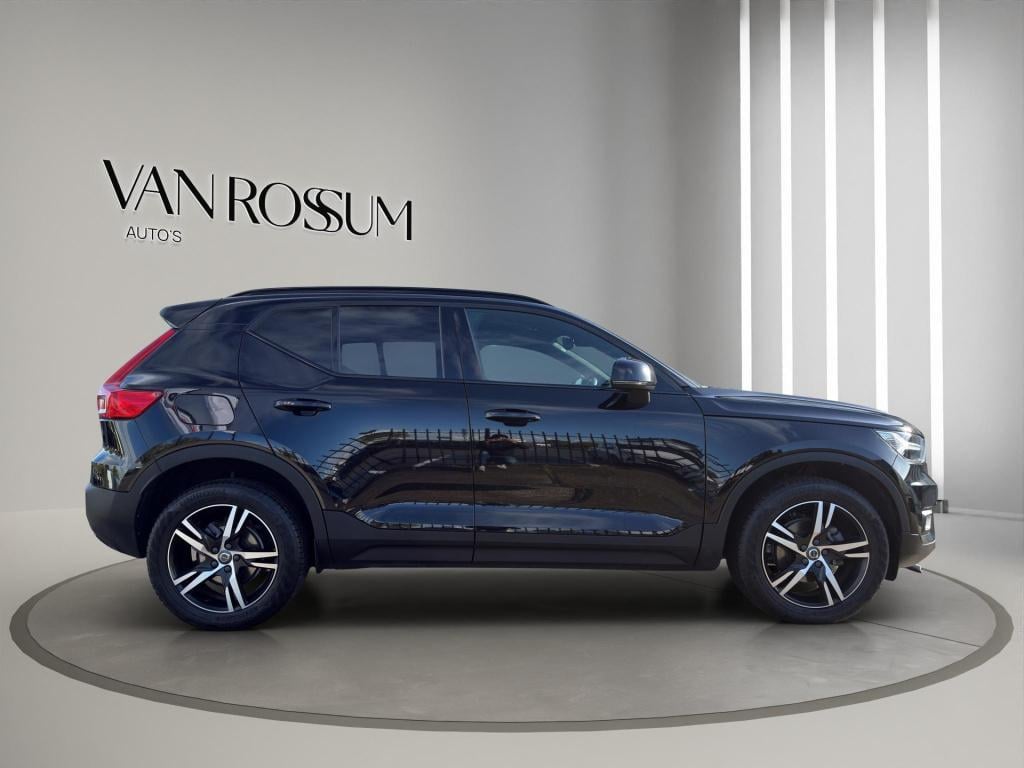 Volvo XC40 1.5 t3 r-design | camera | stoel/stuurverwarming | led | cruise 