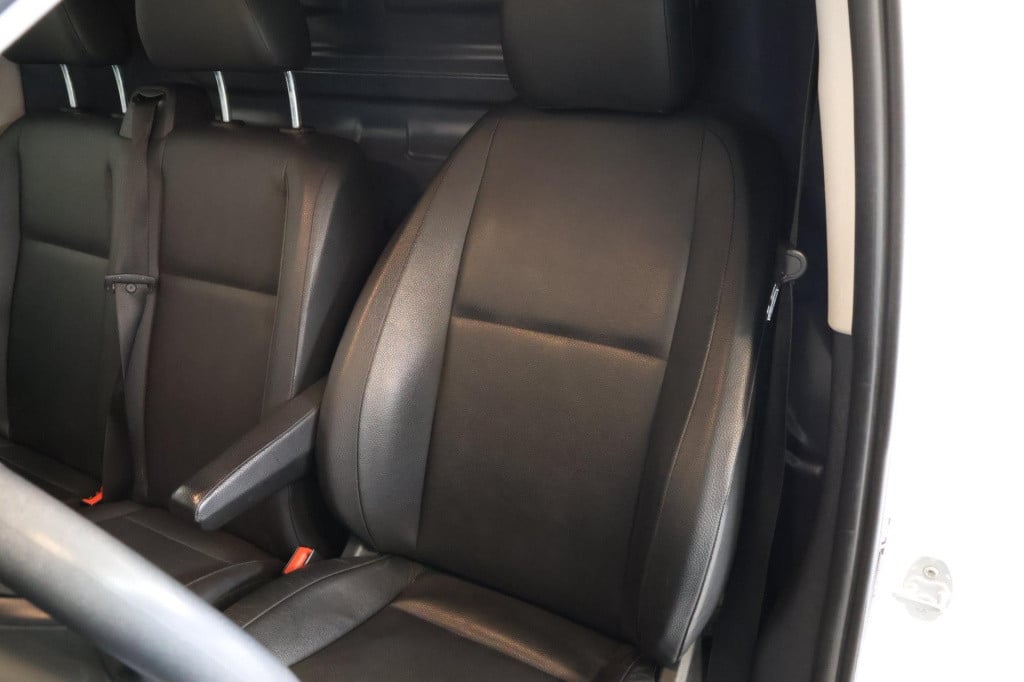 Mercedes-Benz Vito 110 cdi nl auto, camera, leder, bijrijdersbank,