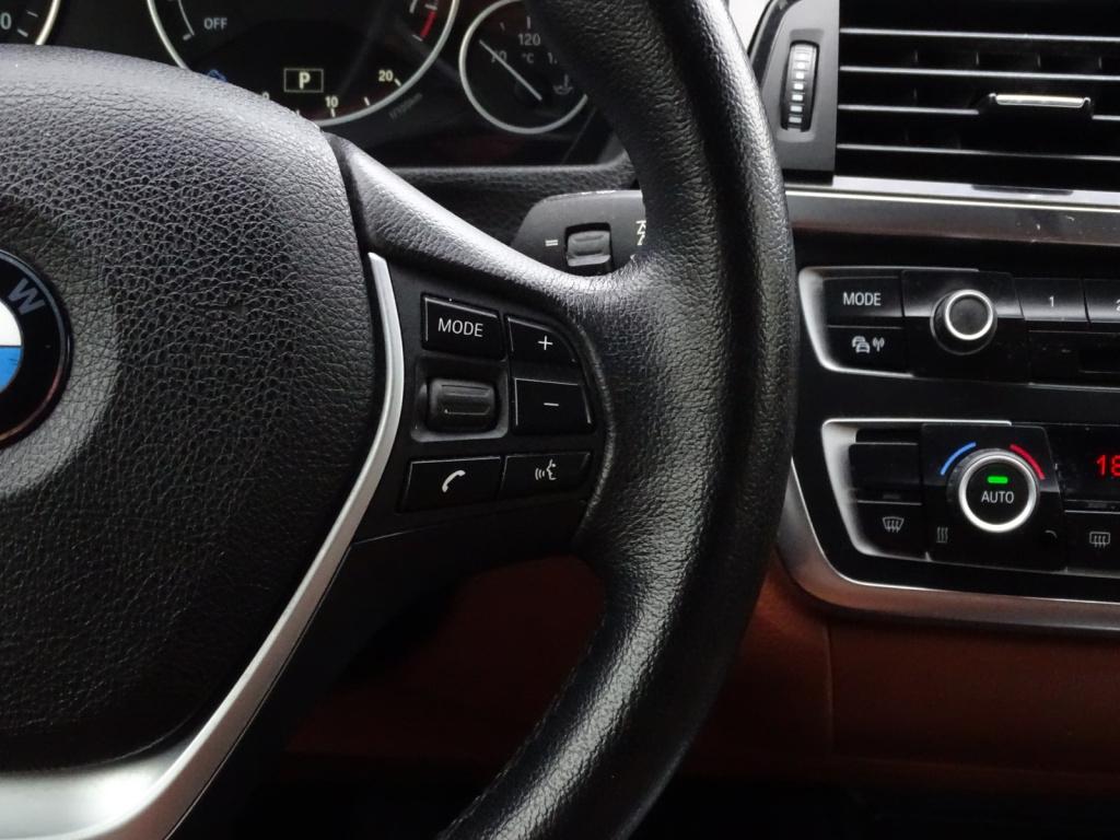 BMW 3-serie 320i high executive automaat | leder